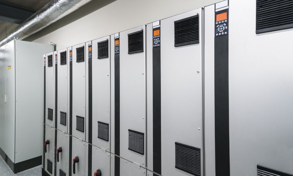 VisicommIndustriesLLC-164742-Solid-State-Generator-Blogbanner 9.22.22 blog image 1